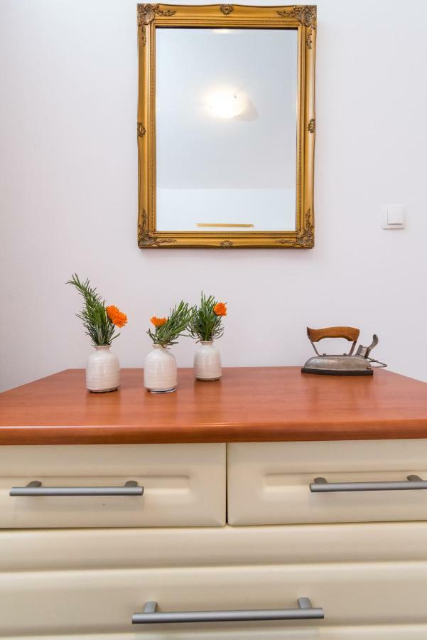 Apartment Okrug Gornji - Trogir With Sea View Exterior foto